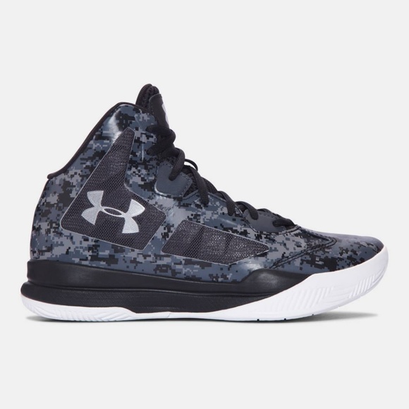 under armour digital camo shoes